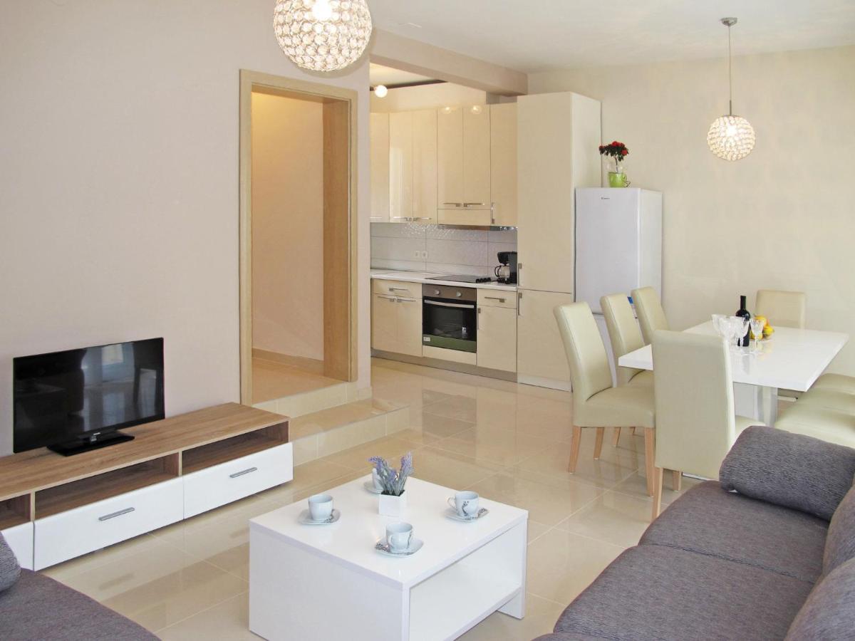 Holiday Home Silvija - Zad107 By Interhome ザダル エクステリア 写真