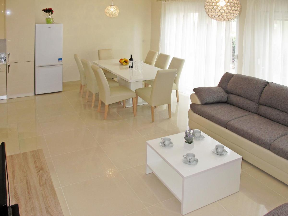 Holiday Home Silvija - Zad107 By Interhome ザダル エクステリア 写真